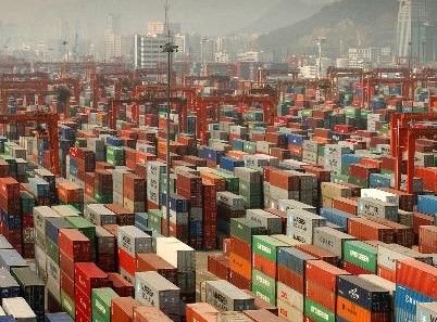 China to reduce import tariffs on key commodities