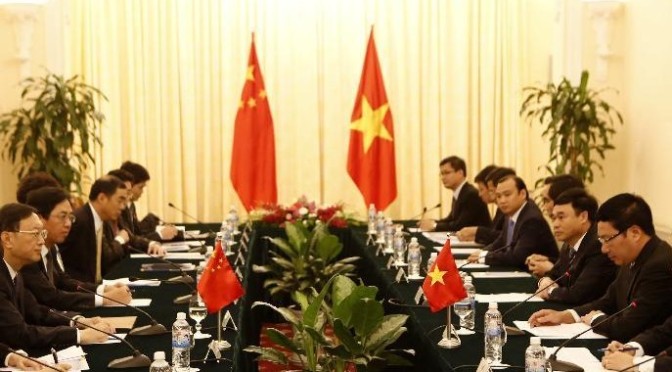 China, Vietnam discuss sensitive bilateral issues