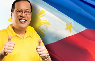 Philippine president praises economic gains