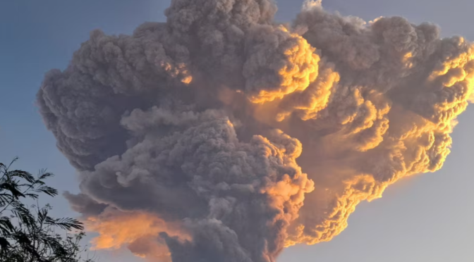 Major Ash Eruption at Mount Lewotobi Laki‑Laki